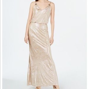 Gold Metallic Calvin Klein Gown 🎉🎉